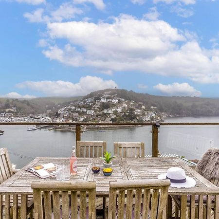 Uphigh - Elevated Family Home With Stunning River Views Dartmouth Ngoại thất bức ảnh