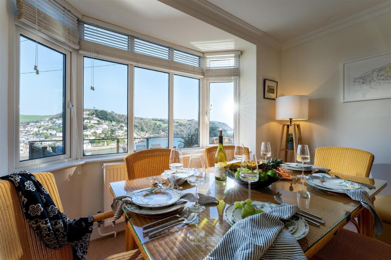 Uphigh - Elevated Family Home With Stunning River Views Dartmouth Ngoại thất bức ảnh